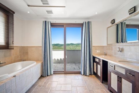 Продажа виллы Бенахавис, Малага, Испания 6 спален, 764м2 №109616 - фото 17