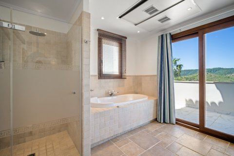 Продажа виллы Бенахавис, Малага, Испания 6 спален, 764м2 №109616 - фото 18