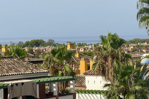 Duplex in vendita Estepona, Malaga, Spagna 3 camere da letto, 100 mq. N° 109628 - foto 6