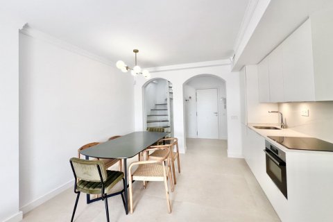 Duplex in vendita Estepona, Malaga, Spagna 3 camere da letto, 100 mq. N° 109628 - foto 15