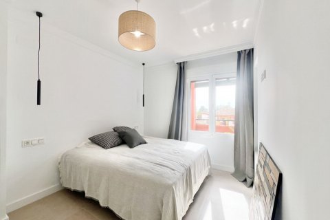 Duplex in vendita Estepona, Malaga, Spagna 3 camere da letto, 100 mq. N° 109628 - foto 19