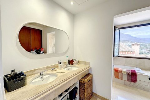 Duplex zum Verkauf Estepona, Malaga, Spanien 3 Schlafzimmer, 170 m2 Nr. 109627 - Foto 25
