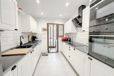 Duplex zum Verkauf Estepona, Malaga, Spanien 3 Schlafzimmer, 170 m2 Nr. 109627 - Foto 9