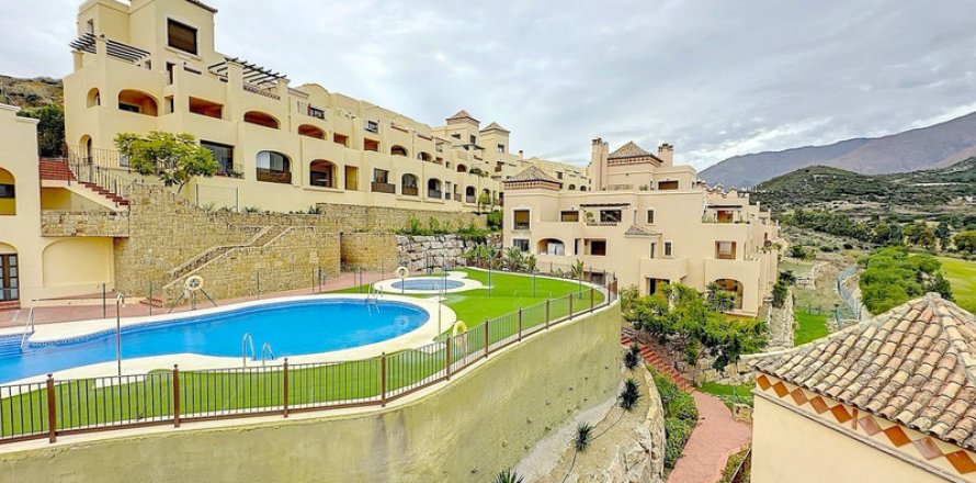 Dúplex Estepona, Málaga, España 3 dormitorios, 170 m2 No. 109627