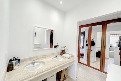 Duplex zum Verkauf Estepona, Malaga, Spanien 3 Schlafzimmer, 170 m2 Nr. 109627 - Foto 15