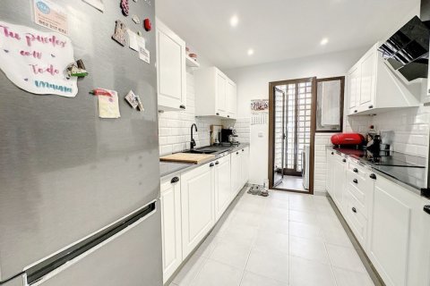 Duplex zum Verkauf Estepona, Malaga, Spanien 3 Schlafzimmer, 170 m2 Nr. 109627 - Foto 8