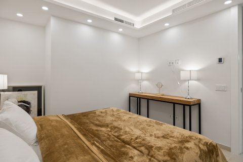 Apartment for sale Nueva Andalucia, Malaga, Spain 7 bedrooms, 325 sq.m. No. 109618 - photo 12