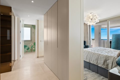 Apartment for sale Nueva Andalucia, Malaga, Spain 7 bedrooms, 325 sq.m. No. 109618 - photo 7