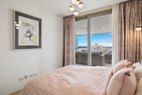Apartment for sale Nueva Andalucia, Malaga, Spain 7 bedrooms, 325 sq.m. No. 109618 - photo 16