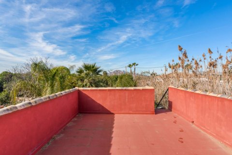 Finca myytävänä Catral, Alicante, Espanja, 7 makuuhuonetta, 396 m2 No. 80949 - kuva 30