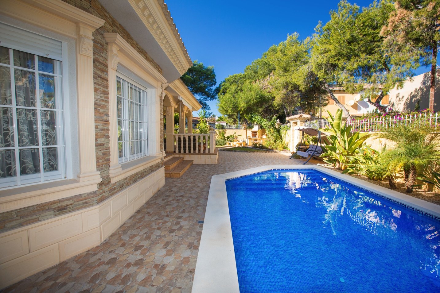 Villa i Punta Prima, Alicante, Spanien 3 sovrum, 181 kvm. Nr. 80951