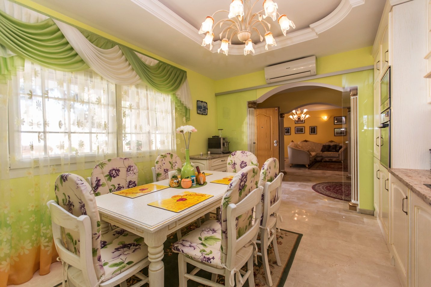 Villa i Punta Prima, Alicante, Spanien 3 sovrum, 181 kvm. Nr. 80951