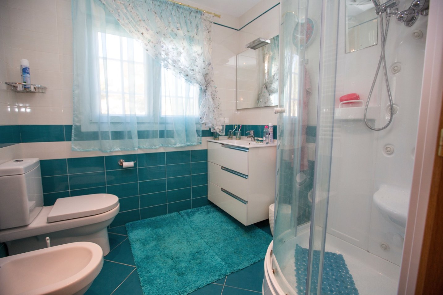 Villa i Punta Prima, Alicante, Spanien 3 sovrum, 181 kvm. Nr. 80951