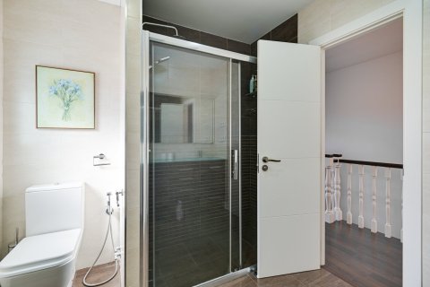 Townhouse à vendre Tiana, Barcelona, Espagne, 4 chambres, 258 m2 No. 133132 - photo 17