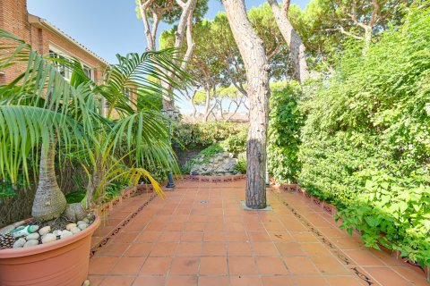 Townhouse à vendre Tiana, Barcelona, Espagne, 4 chambres, 258 m2 No. 133132 - photo 6