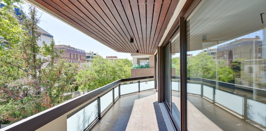Apartment Barcelona, Espagne 5 chambres, 255 m2 No. 133133