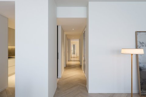 Apartment à vendre L'Eixample, Barcelona, Espagne, 3 chambres, 160 m2 No. 133137 - photo 7