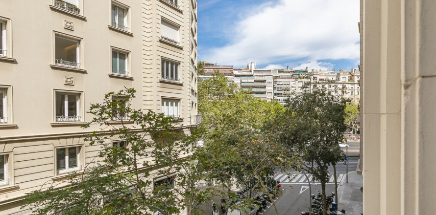 Apartment Barcelona, Espagne 3 chambres, 152 m2 No. 133136