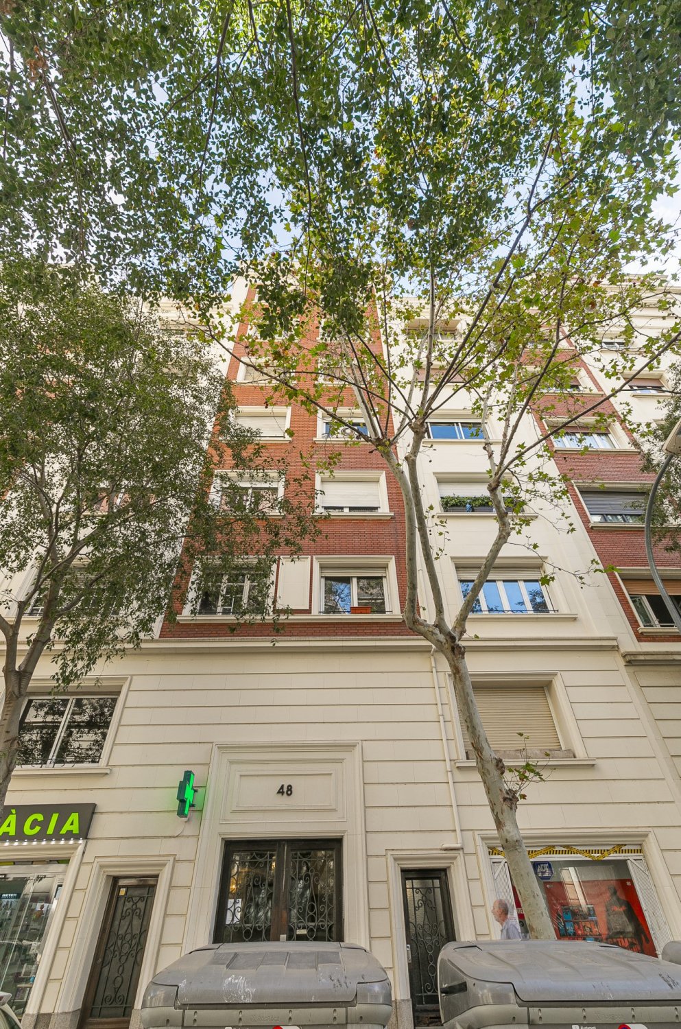 Dzīvoklis Barcelona, Spānijā 3 istabas, 152 m2 Nr. 133136