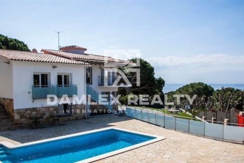 Dom w Lloret de Mar, Girona, Hiszpania 4 sypialnie, 230 mkw. nr 176779 – zdjęcie 7