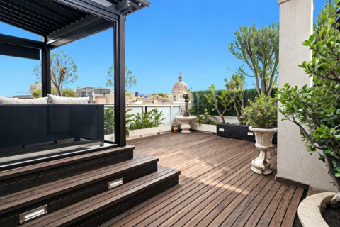 Lägenhet i Barcelona, Spanien 5 sovrum, 176 kvm. Nr. 154288