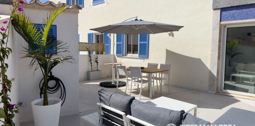 Apartment in Palma de Majorca, Mallorca, Spain 3 bedrooms, 90 sq.m. No. 156220