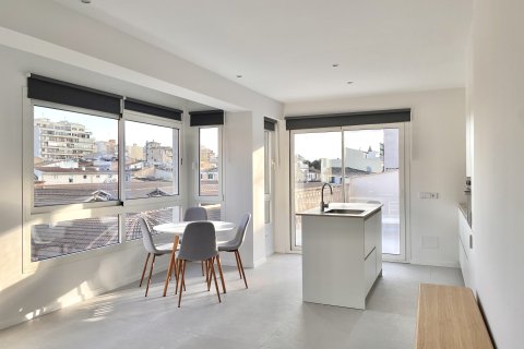 Apartment à louer à Palma de Majorca, Mallorca, Espagne, 3 chambres, 90 m2 No. 156220 - photo 3