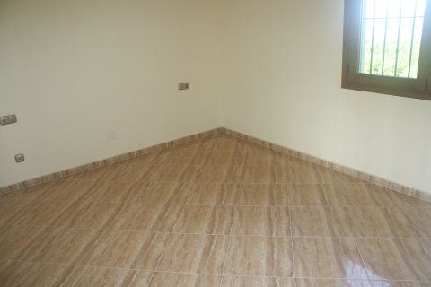 Villa till salu Torrevieja, Alicante, Spanien 3 sovrum, 319 kvm. Nr. 136623 - foto 24