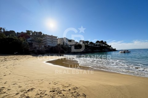 House for sale in Roses, Girona, Spain 4 bedrooms, 125 sq.m. No. 159596 - photo 17