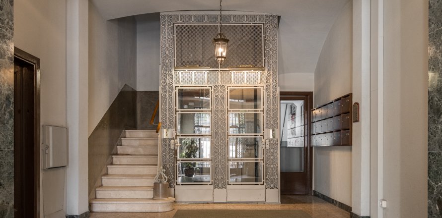 Apartment Eixample, Barcelona, Espagne 4 chambres, 140 m2 No. 133524