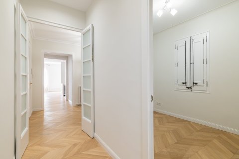 Apartment à vendre Eixample, Barcelona, Espagne, 4 chambres, 140 m2 No. 133524 - photo 19