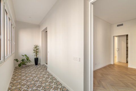 Apartment à vendre Eixample, Barcelona, Espagne, 4 chambres, 140 m2 No. 133524 - photo 12