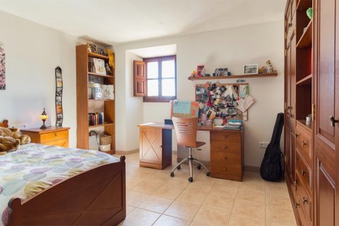 Продажа виллы в Санта-Мария-дель-Ками, Майорка, Испания 3 спальни, 249м2 №148009 - фото 17