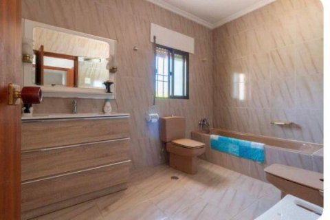 Villa in vendita a Cabo Roig, Alicante, Spagna 3 camere da letto, 266 mq. N° 145165 - foto 14