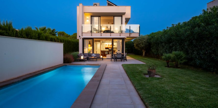 Villa Cala Pi, Mallorca, Espagne 4 chambres, 215 m2 No. 137537