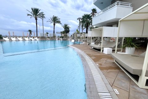 Apartamento en alquiler Magalluf, Mallorca, España 1 dormitorio, 48 m2 No. 137539 - foto 12
