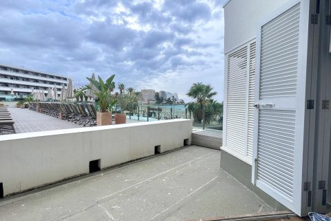 Apartamento en alquiler Magalluf, Mallorca, España 1 dormitorio, 48 m2 No. 137539 - foto 5