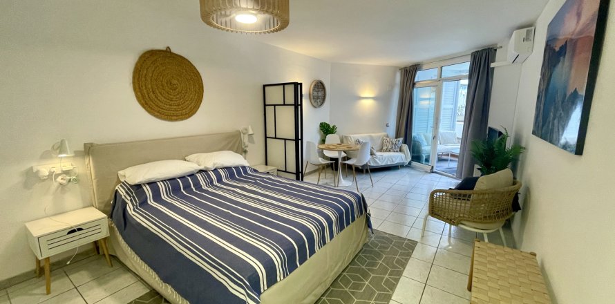 Apartamento Magalluf, Mallorca, España 1 dormitorio, 48 m2 No. 137539