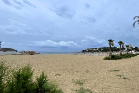 Apartamento en alquiler Magalluf, Mallorca, España 1 dormitorio, 48 m2 No. 137539 - foto 15