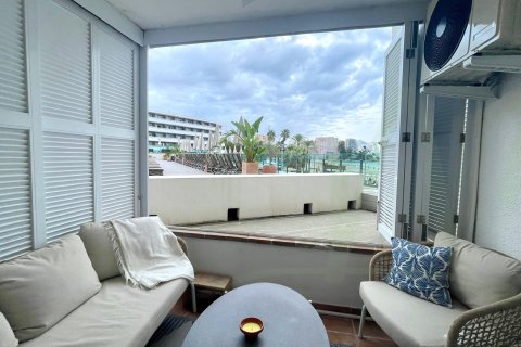 Apartamento en alquiler Magalluf, Mallorca, España 1 dormitorio, 48 m2 No. 137539 - foto 4