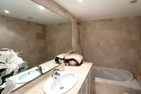 Apartament Nova Santa Ponsa, Mallorca, Hiszpania 3 sypialnie, 144 mkw. nr 137540 – zdjęcie 15