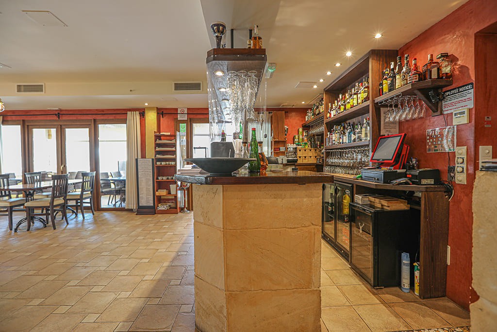 Commercial property à Port Adriano, Mallorca, Espagne 3 chambres, 360 m2 No. 155317