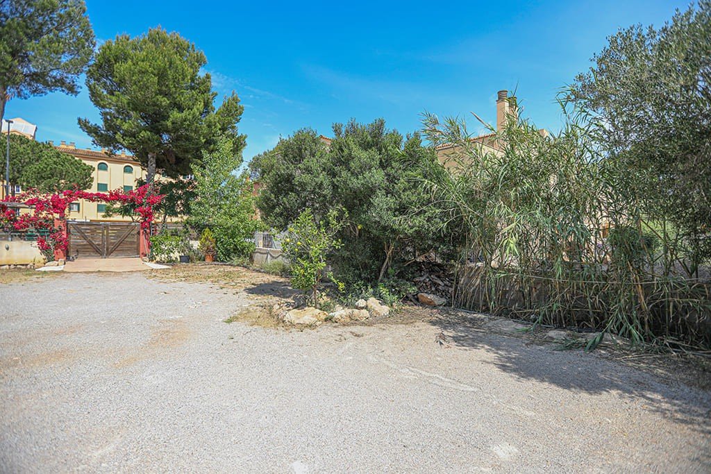 Commercial property à Port Adriano, Mallorca, Espagne 3 chambres, 360 m2 No. 155317