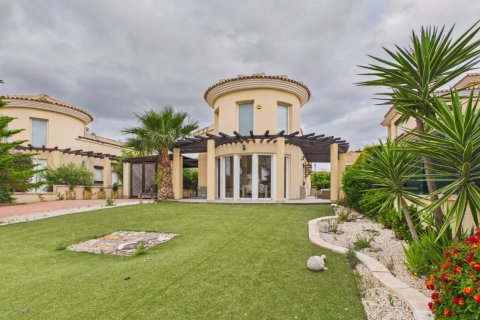 Villa in Gea Y Truyols, Murcia, Spain 3 bedrooms,  No. 167605