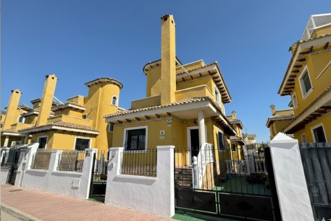 Villa a Ciudad Quesada, Alicante, Spagna 3 camere da letto, 176 mq. N° 195654