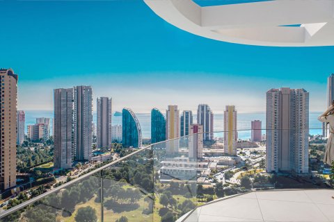 Appartamento a Benidorm, Alicante, Spagna 3 camere da letto, 131 mq. N° 195660