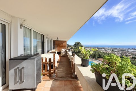 Penthouse w Vilassar de Dalt, Barcelona, Hiszpania 2 sypialnie, 122 mkw. nr 173195 – zdjęcie 22