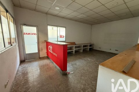 Lokal usługowy w Santovenia de la Valdoncina, Leon, Hiszpania 1 sypialnia, 900 mkw. nr 173193 – zdjęcie 9