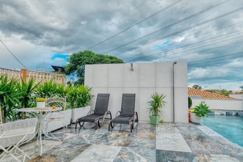 Продажа дома в Альмассора, Кастельон, Испания 4 спальни, 139м2 №173196 - фото 2