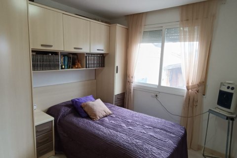 Huoneisto myytävänä L'Ametlla de Mar, Tarragona, Espanja, 3 makuuhuonetta, 110 m2 No. 173191 - kuva 9